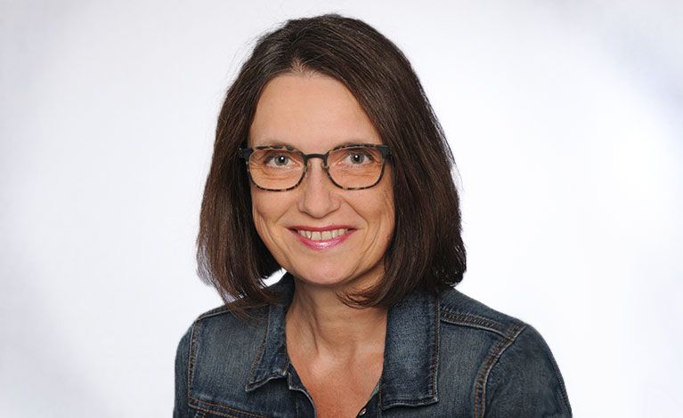 Portraitfoto von PD Dr. Sibylle Jablonka