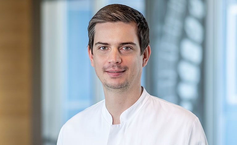 Portraitfoto von Philipp Hartrampf