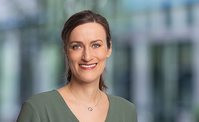 Portraitfoto von Julia Haupert