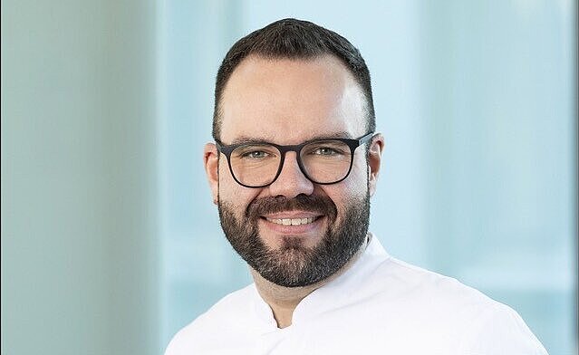 Dr. med. dent. Matthias Pfeiffer Portraitfoto von Dr. med. dent. Matthias Pfeiffer