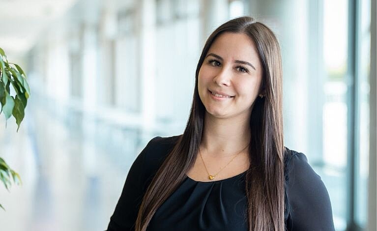 Portraitfoto von Lena Patron