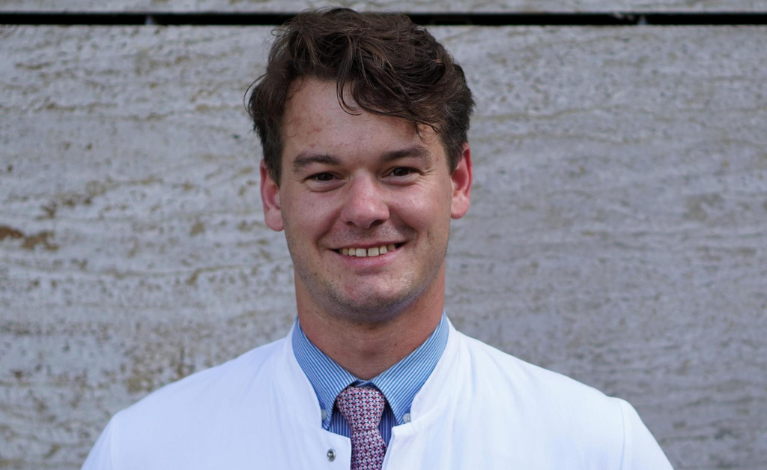 Portraitfoto von Justus Bremer