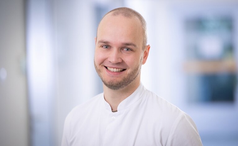 Portraitfoto von Felix Schilling