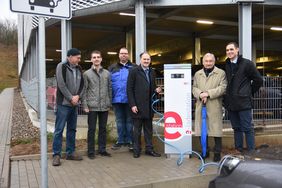 Zwei Elektro-Ladestationen im Universitätsklinikum Würzburg eröffnet