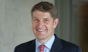 Portraitfoto H. Köstler