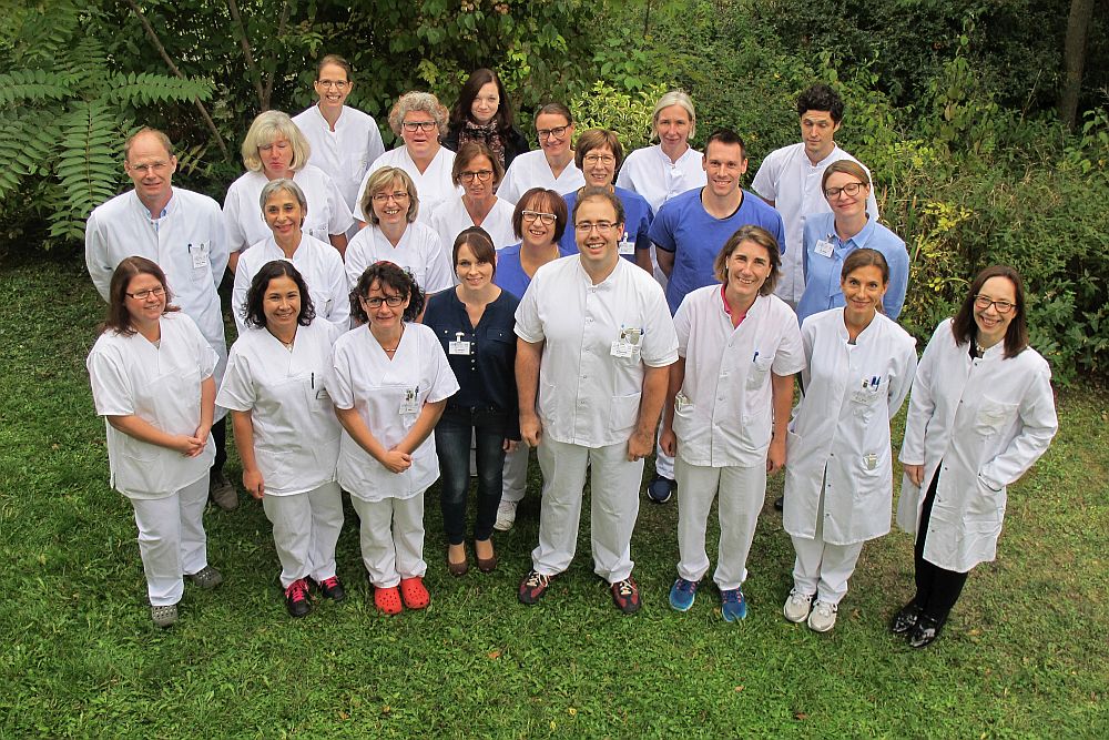 Team des Zentrums für interdisziplinäre Schmerzmedizin des Uniklinikums Würzburg