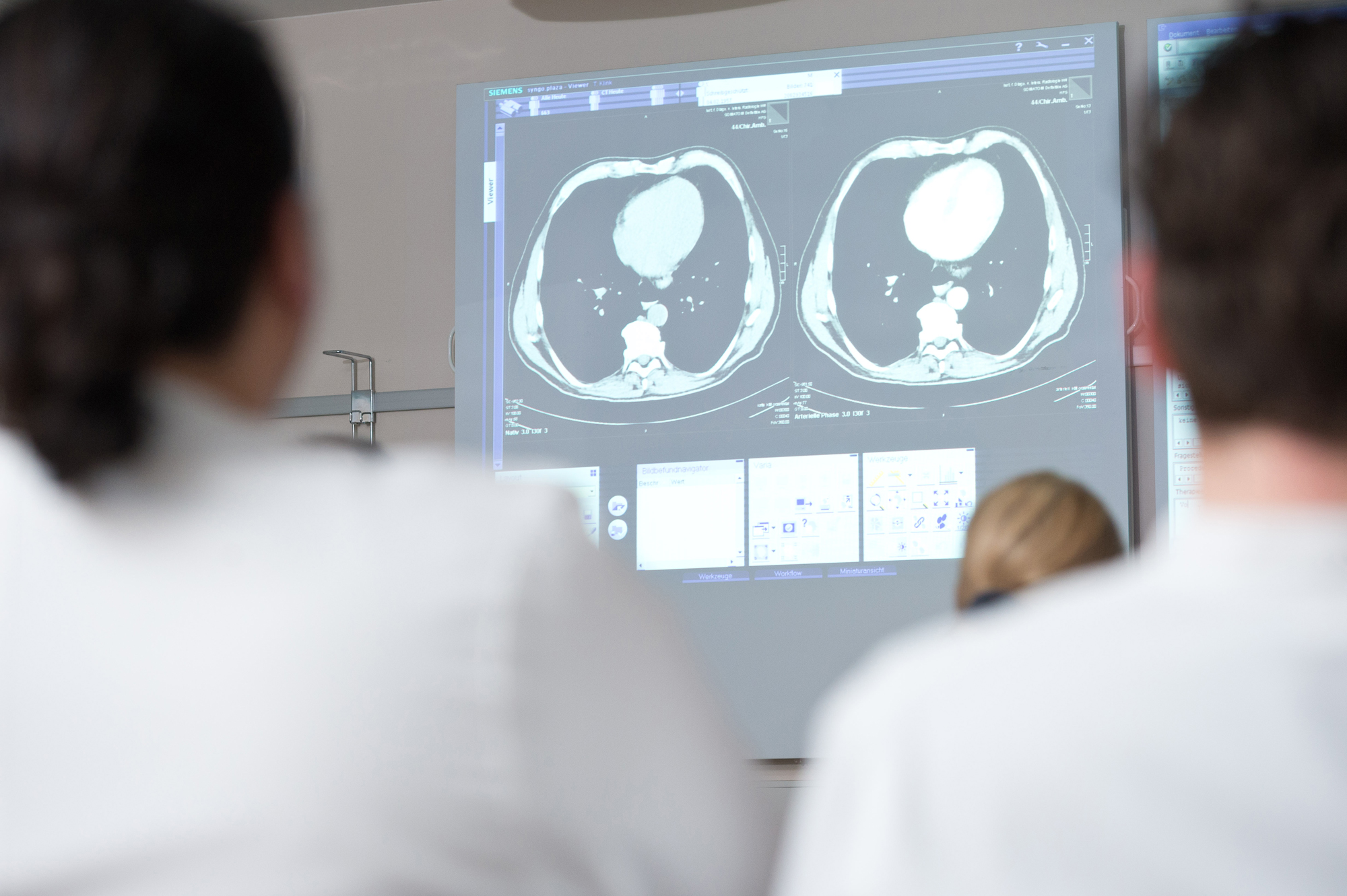 Das Uniklinikum Würzburg ist mit 32 empfehlenswerten Expertinnen und Experten in der Stern-Ärzteliste dabei.