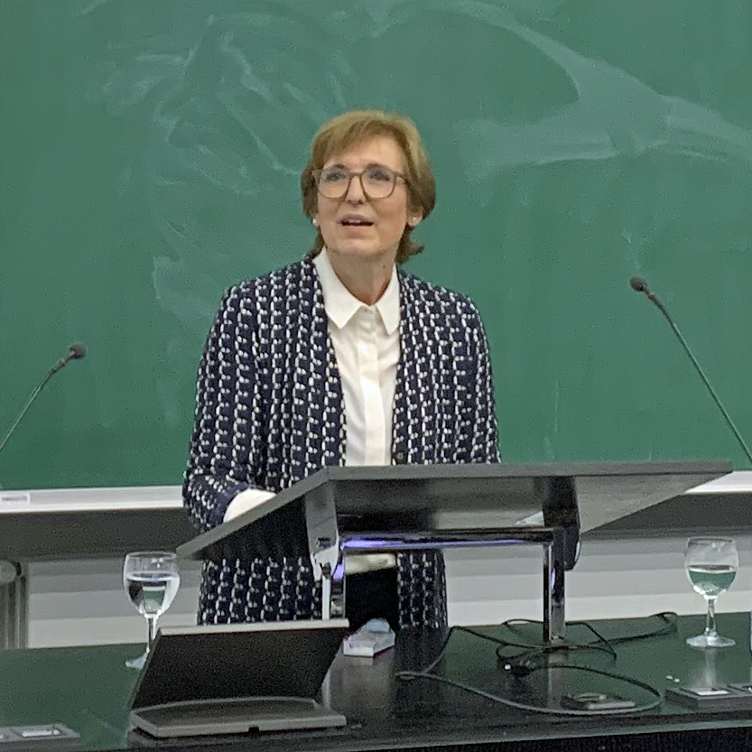 Dr. Elisabeth Jentschke
