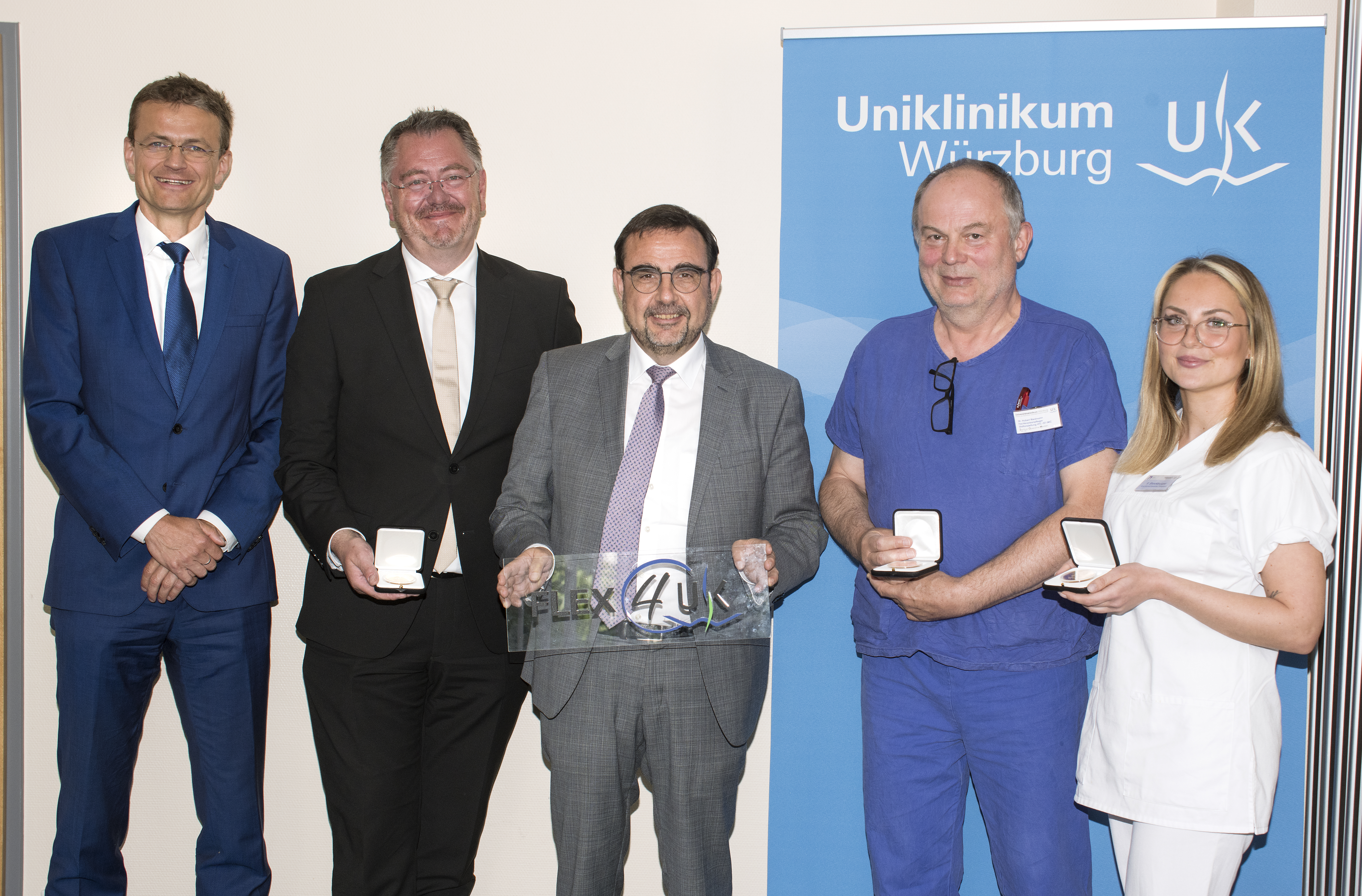 Bereits 160 Einstellungen konnten durch das Projekt „FLEX4UKW“ in der Pflege am Würzburger Uniklinikum realisiert werden. 