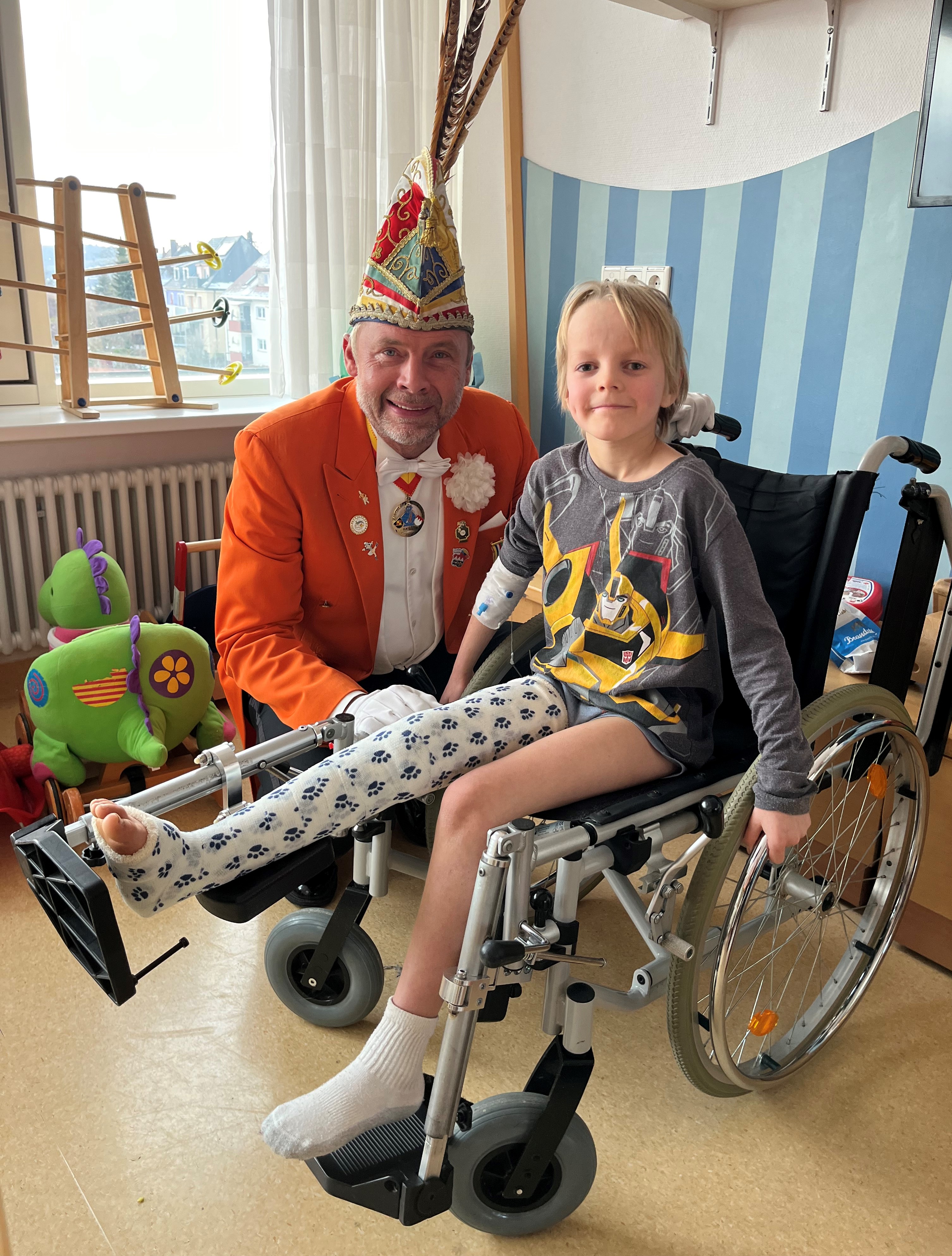 Elferrat mit Patient Nicolas im Rollstuhl