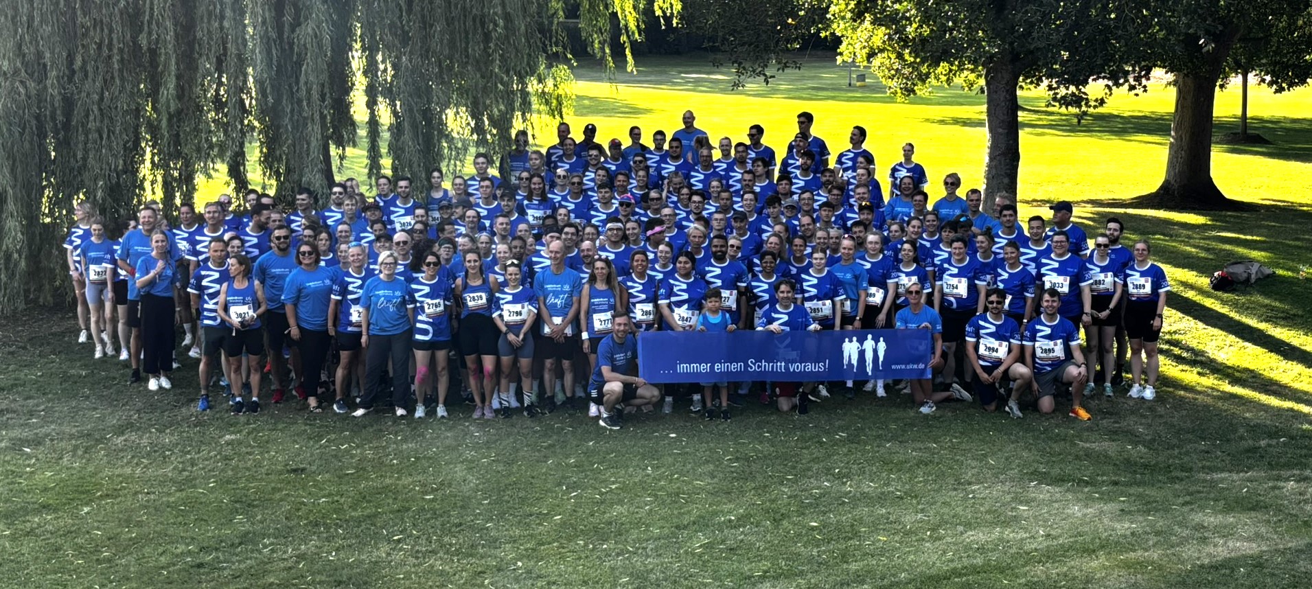 Das UKW wurde beim WVV Firmenlauf am 26. Juni (Donnerstag) erneut als größtes Team ausgezeichnet. Foto: UKW / Katja Zischler