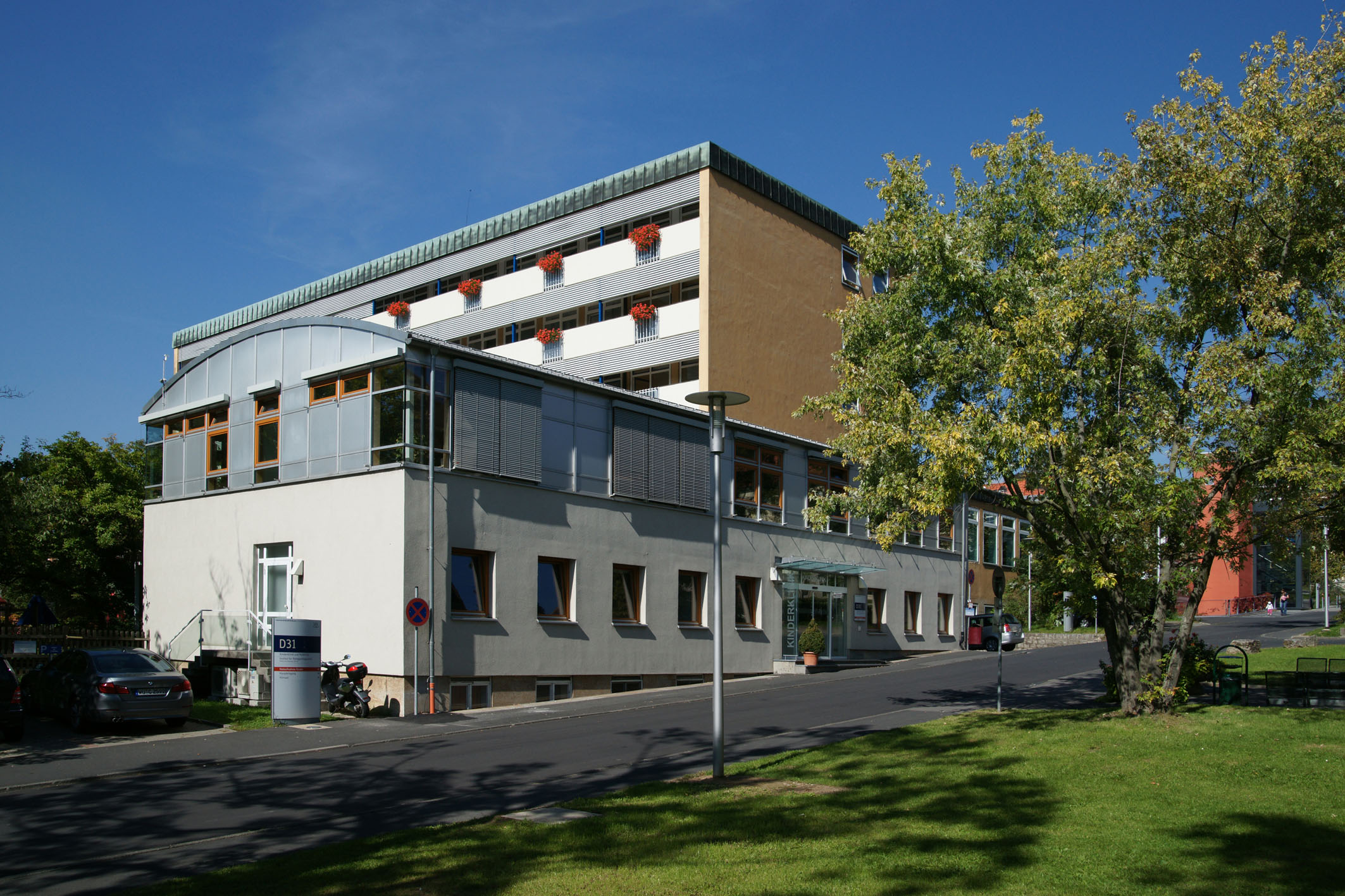 Der Info- und Mitmachtag zum Thema „Psychosoziale Betreuung“ findet rund um die Kinderklinik des Uniklinikums Würzburg statt.