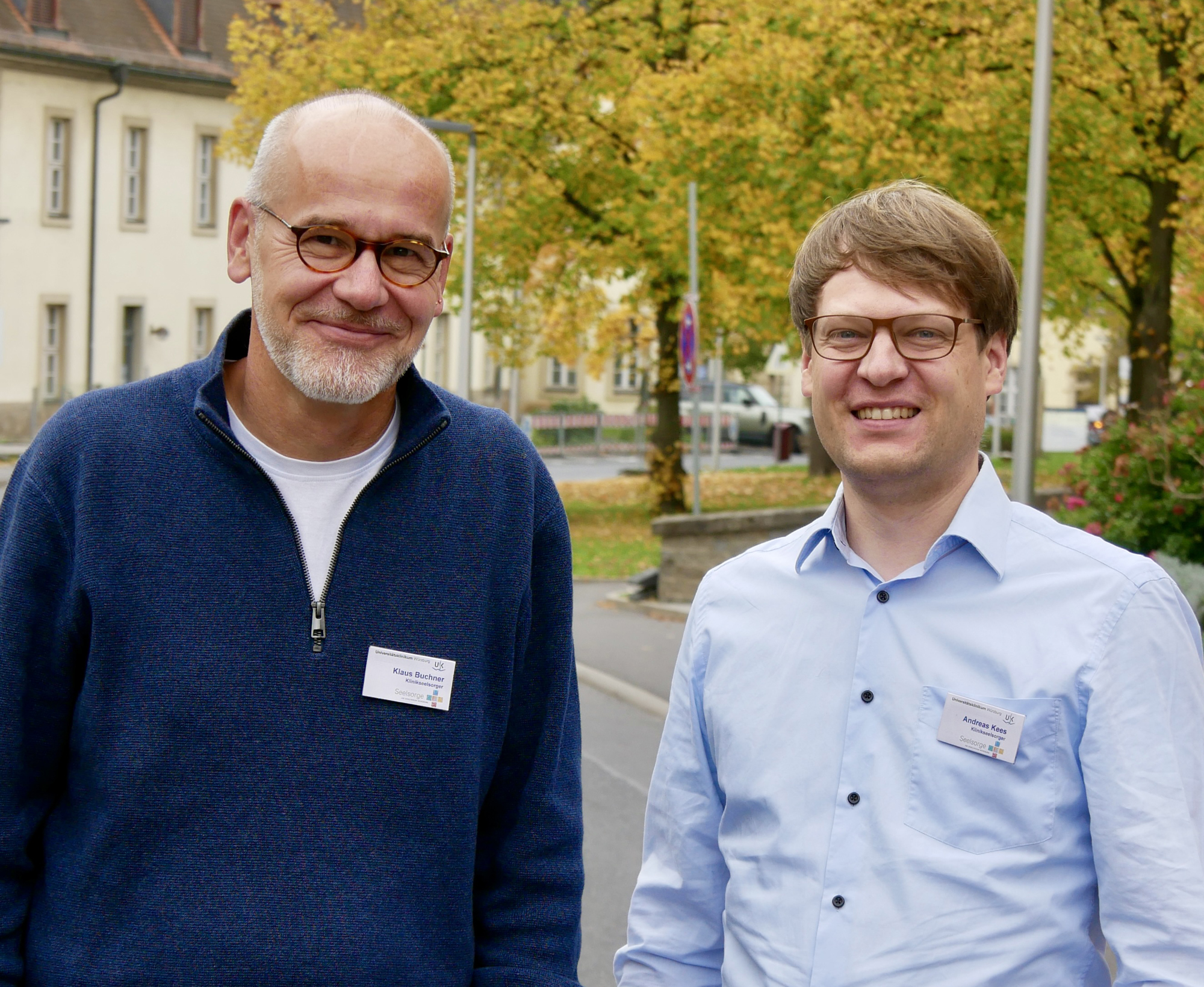 Das Bild zeigt die beiden neuen Mitglieder des Seelsorgeteams am UKW. 