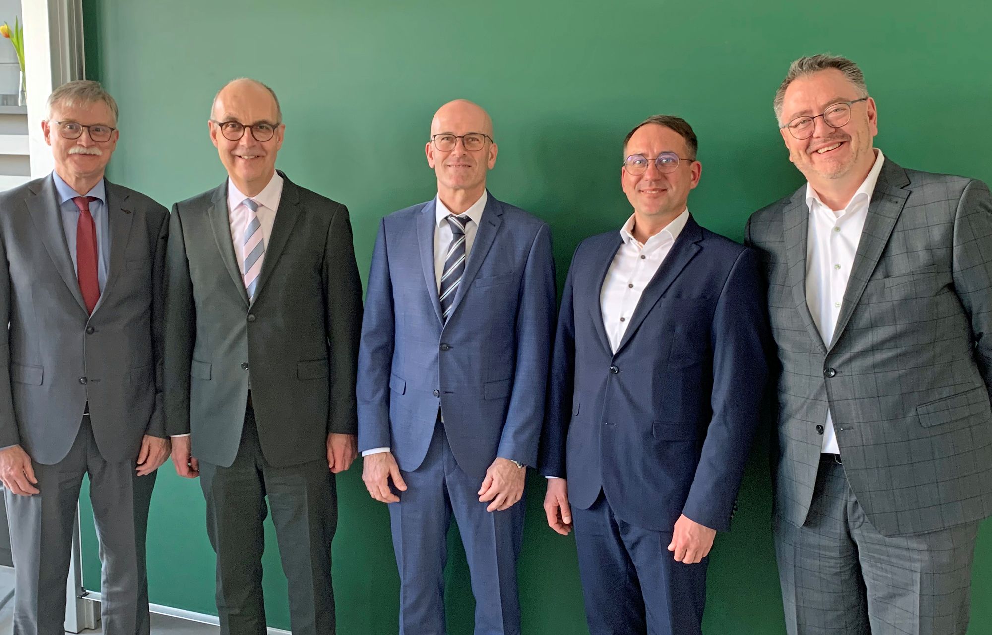 Amtseinführung Mattias Schneider mit Kanzler der Uni Würzburg, Regierungspräsident, Ministerialrat Staatsministerium für Unterricht und Kultus und Pflegedirektor vom UKW.