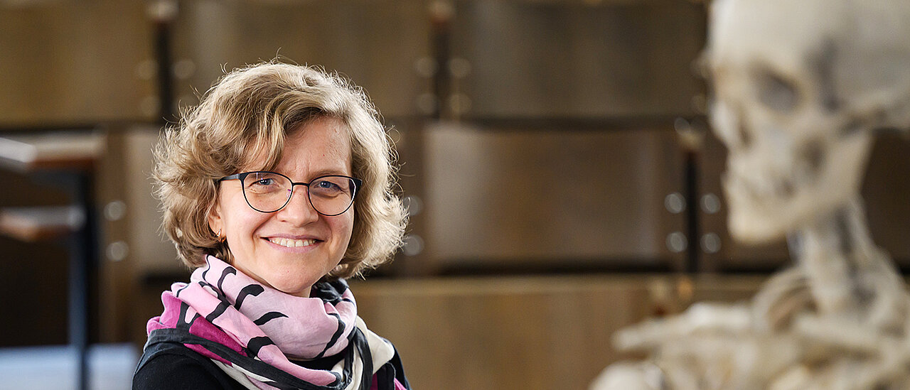 Irina Dudanova arbeitet daran, die komplexen Vorgänge im Gehirn zu entschlüsseln, die am Beginn krankhafter Prozesse stehen.