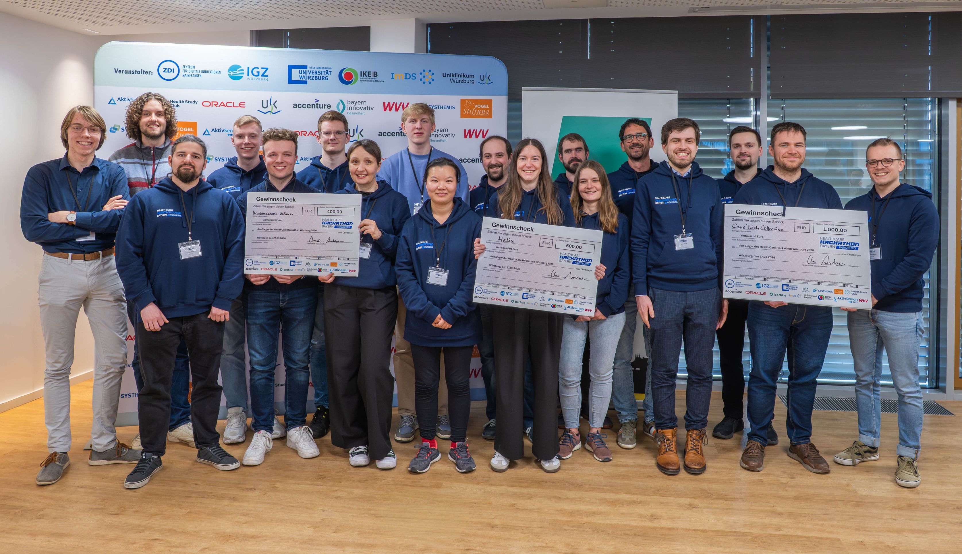 Die Siegerteams des 3. Würzburger Healthcare Hackathons. Bild: Jörg Fuchs, UKW