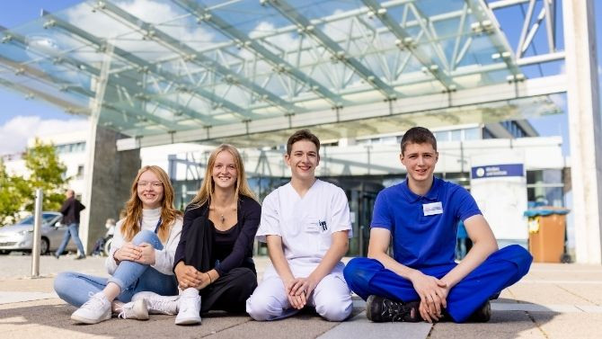 Ausbildung am UKW